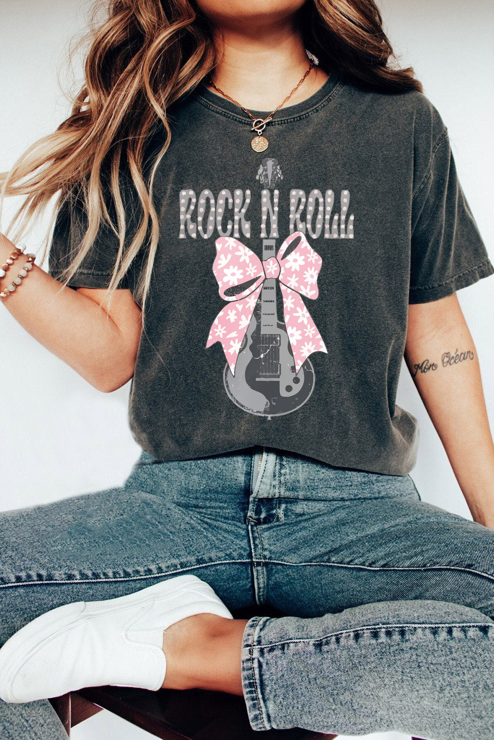 Bowknot ROCK N ROLL Guitar Graphic T Shirt