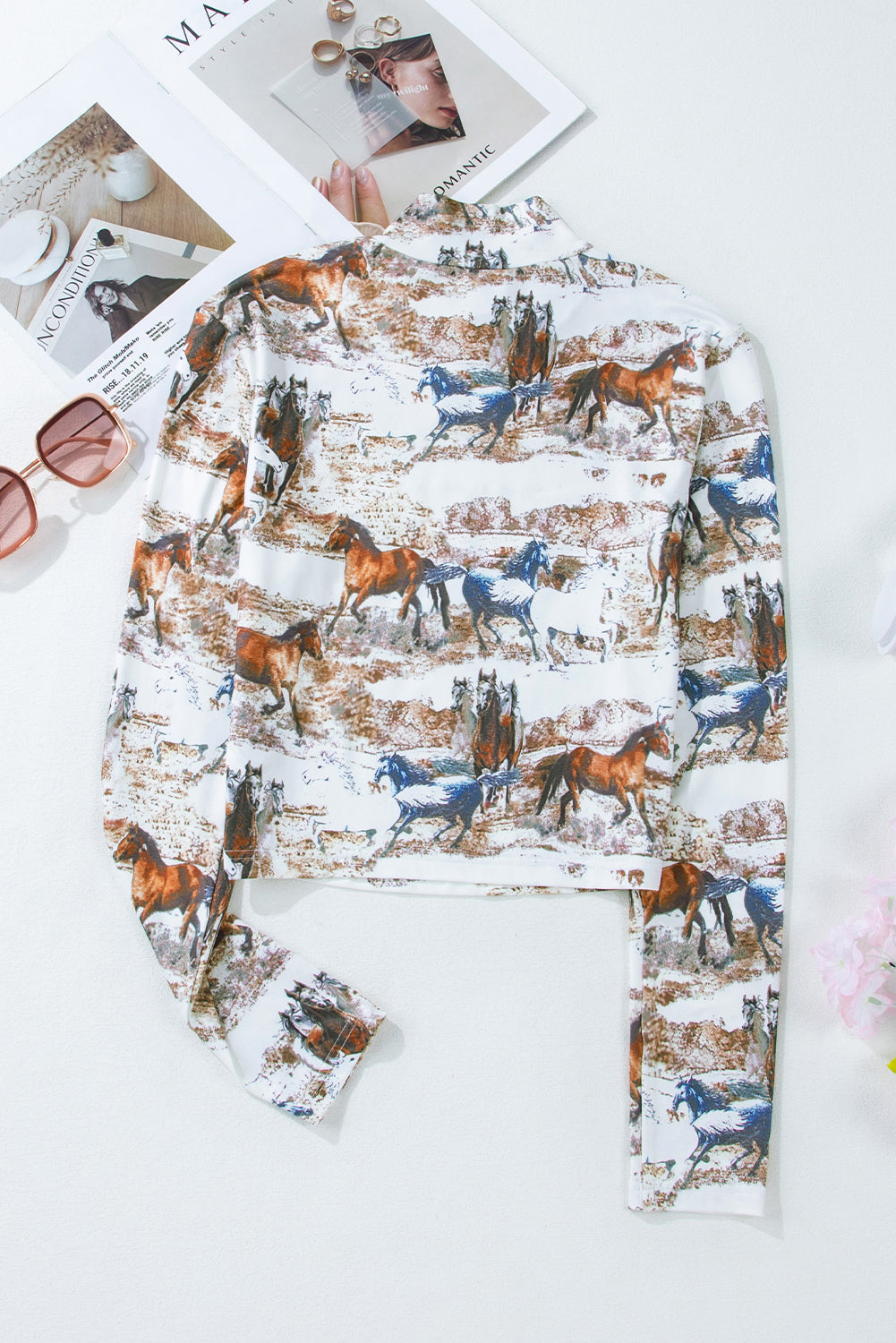  Western Wild Horses Print Hollow-out Long Sleeve Top