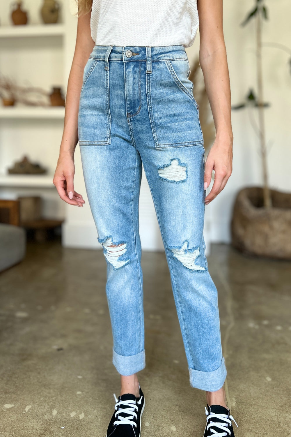 Distressed Judy Blue Straight Leg Jeans