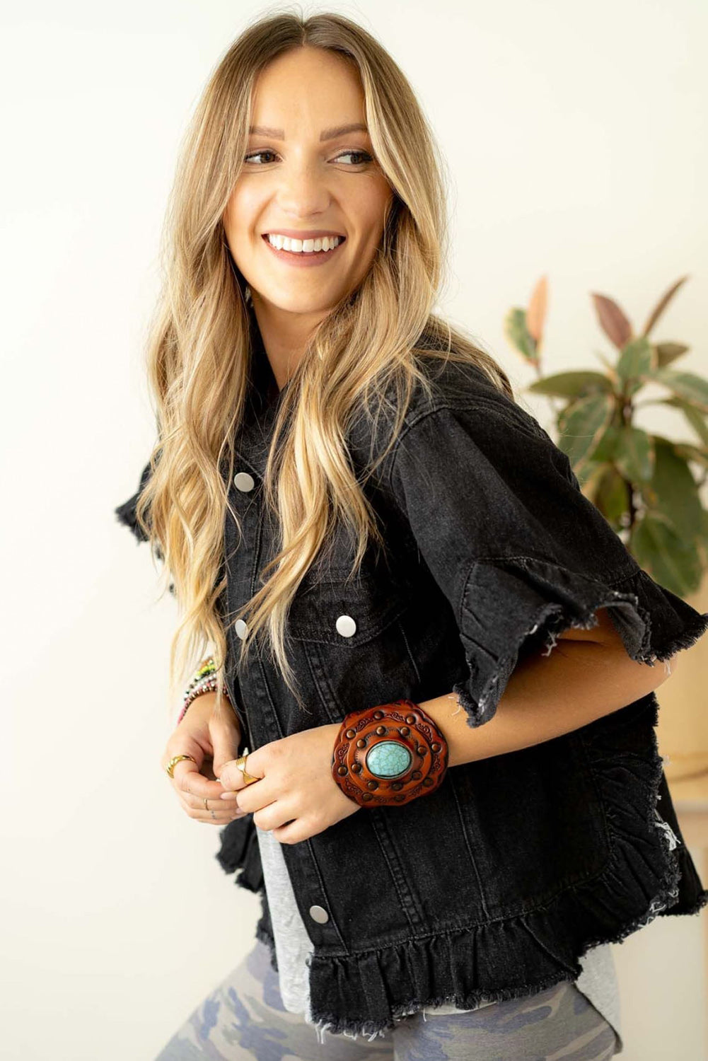 Black Ruffled Short Sleeve Denim Jacket