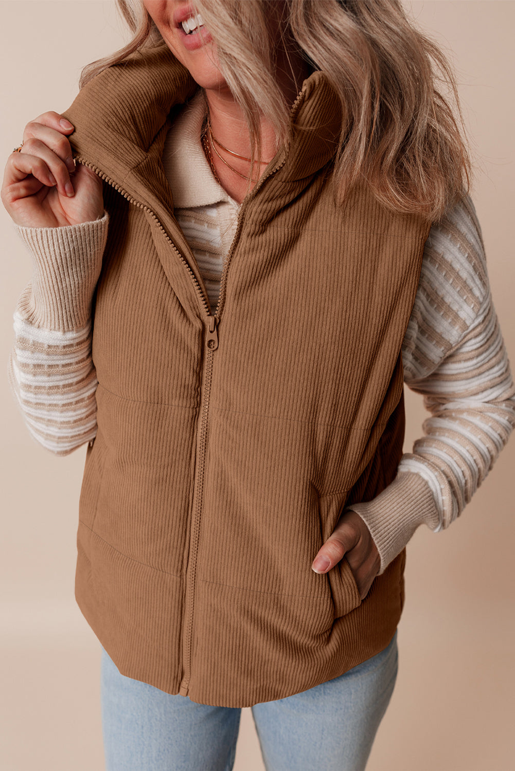  Corduroy Zip Puffer Vest