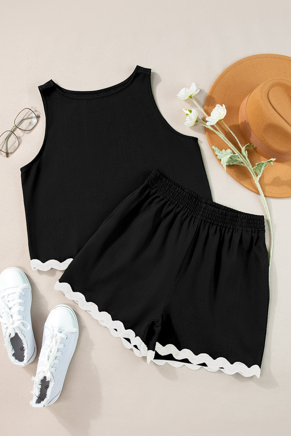 Black Ricrac Casual Shorts Set