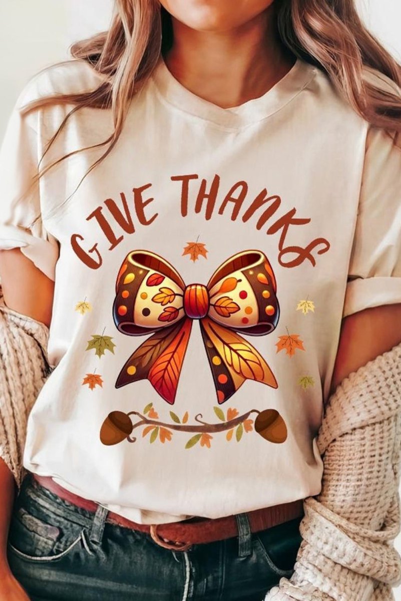 Bow "GIVE THANKS" Graphic T Shirt - Klazzi Fashion Boutique