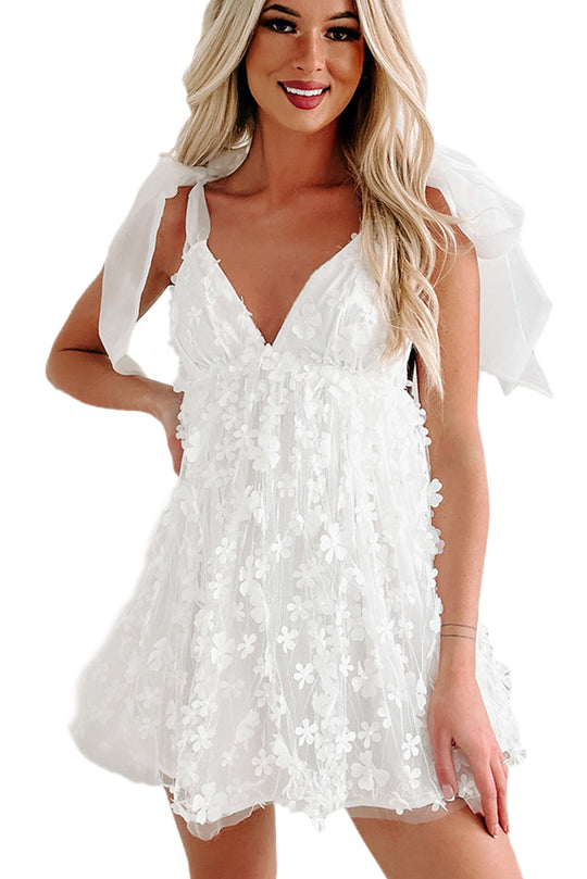 Elegant White Flower Applique Puffy Dress - Klazzi Fashion Boutique