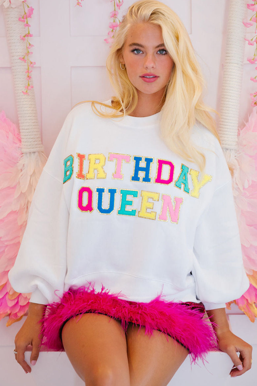 BIRTHDAY QUEEN White Graphic Sweatshirt