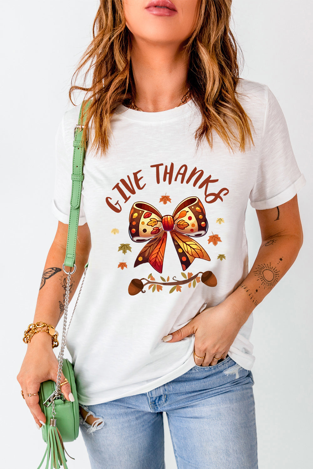 Bow "GIVE THANKS" Graphic T Shirt