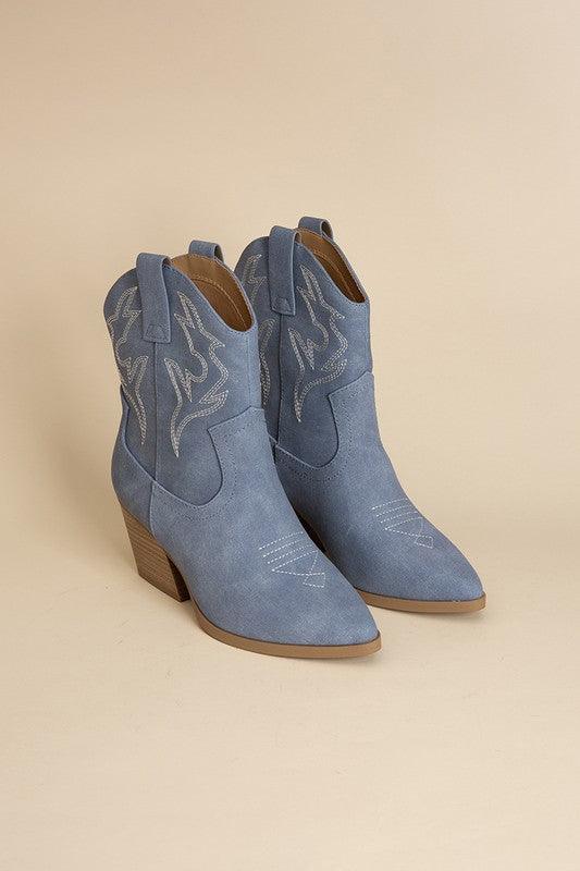 Jenna Chic Western Boots - Klazzi Fashion Boutique