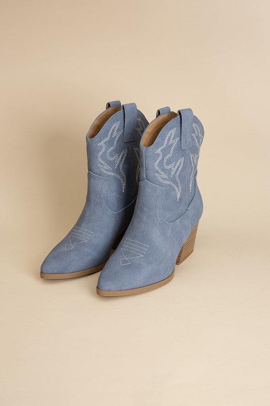 Jenna Chic Western Boots - Klazzi Fashion Boutique