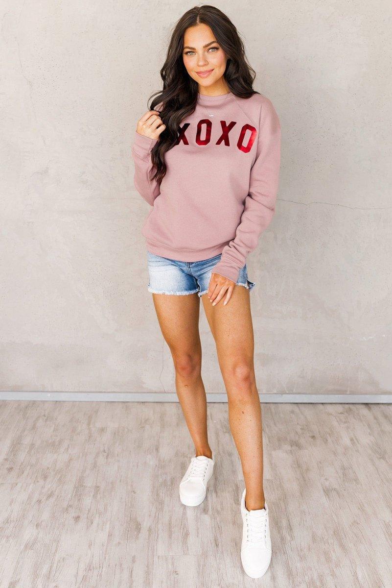 Pink XOXO Glitter Graphic Sweatshirt - Klazzi Fashion Boutique