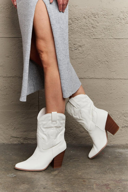 Misty Legend Cowgirl Boots - Klazzi Fashion Boutique